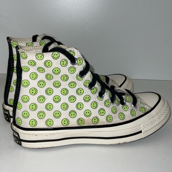 Smiley Converse - Picture 7 of 8